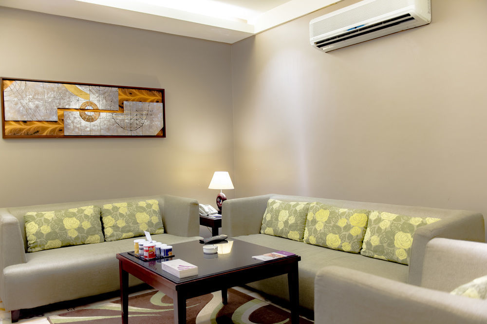 Boudl Al Shatea Dammam Luaran gambar