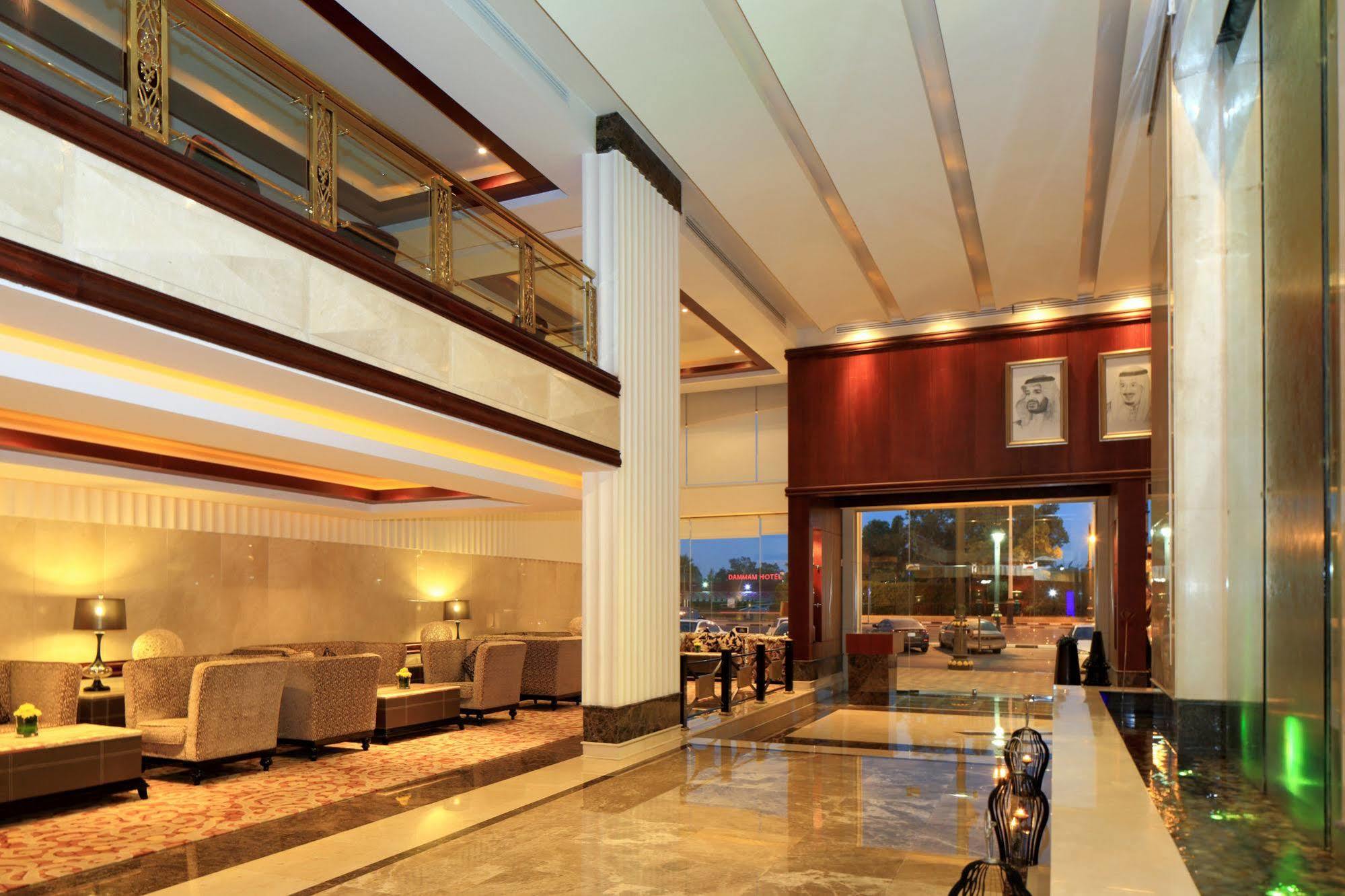 Boudl Al Shatea Dammam Luaran gambar