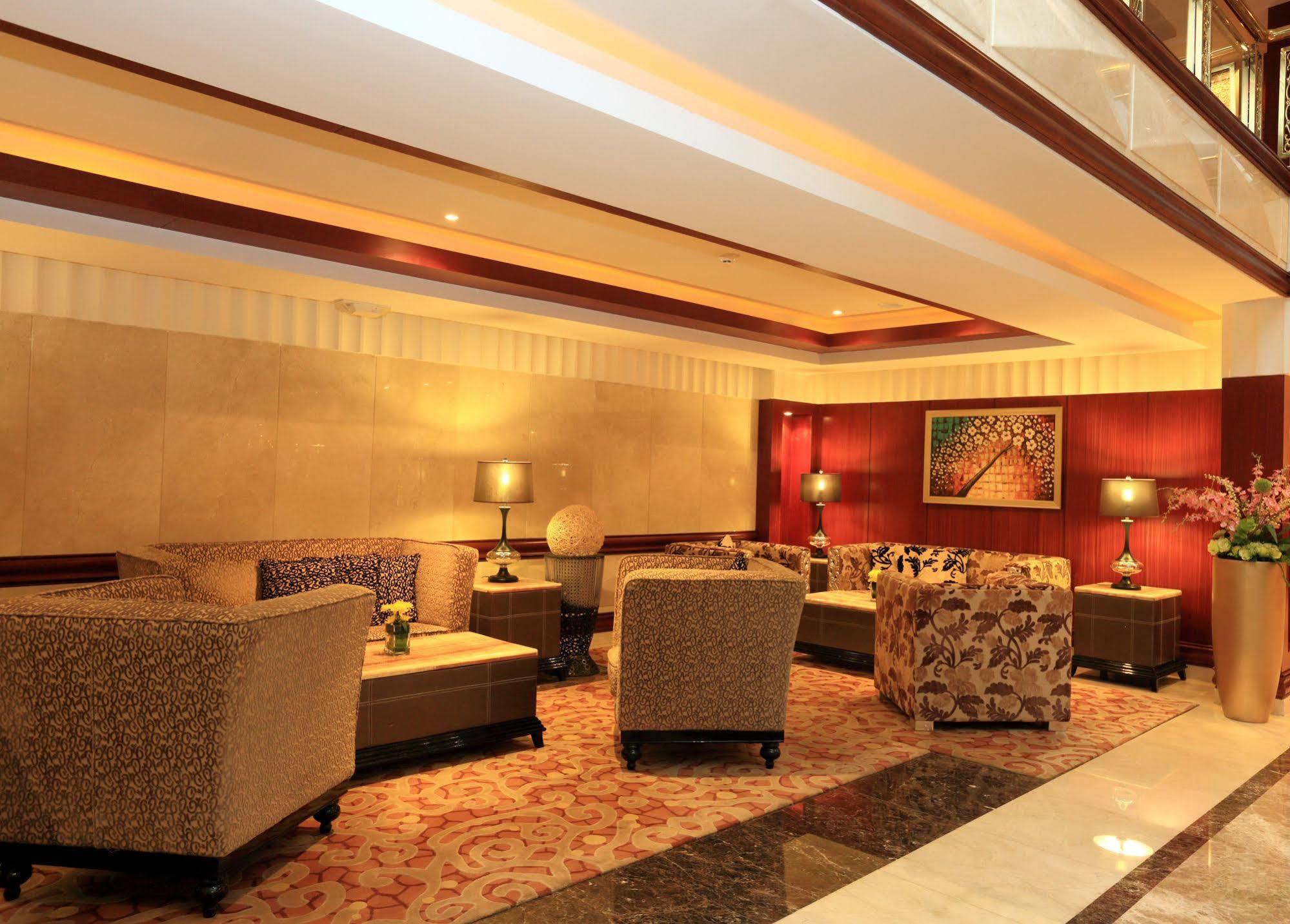 Boudl Al Shatea Dammam Luaran gambar